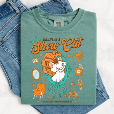The Life of a Showcat T-Shirt – Funny Cat Lover Tee, Cute Feline Outfit for Pet Owners and Fans